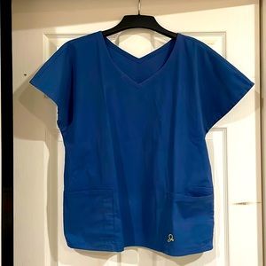 Jannuu Women’s Scrub Top